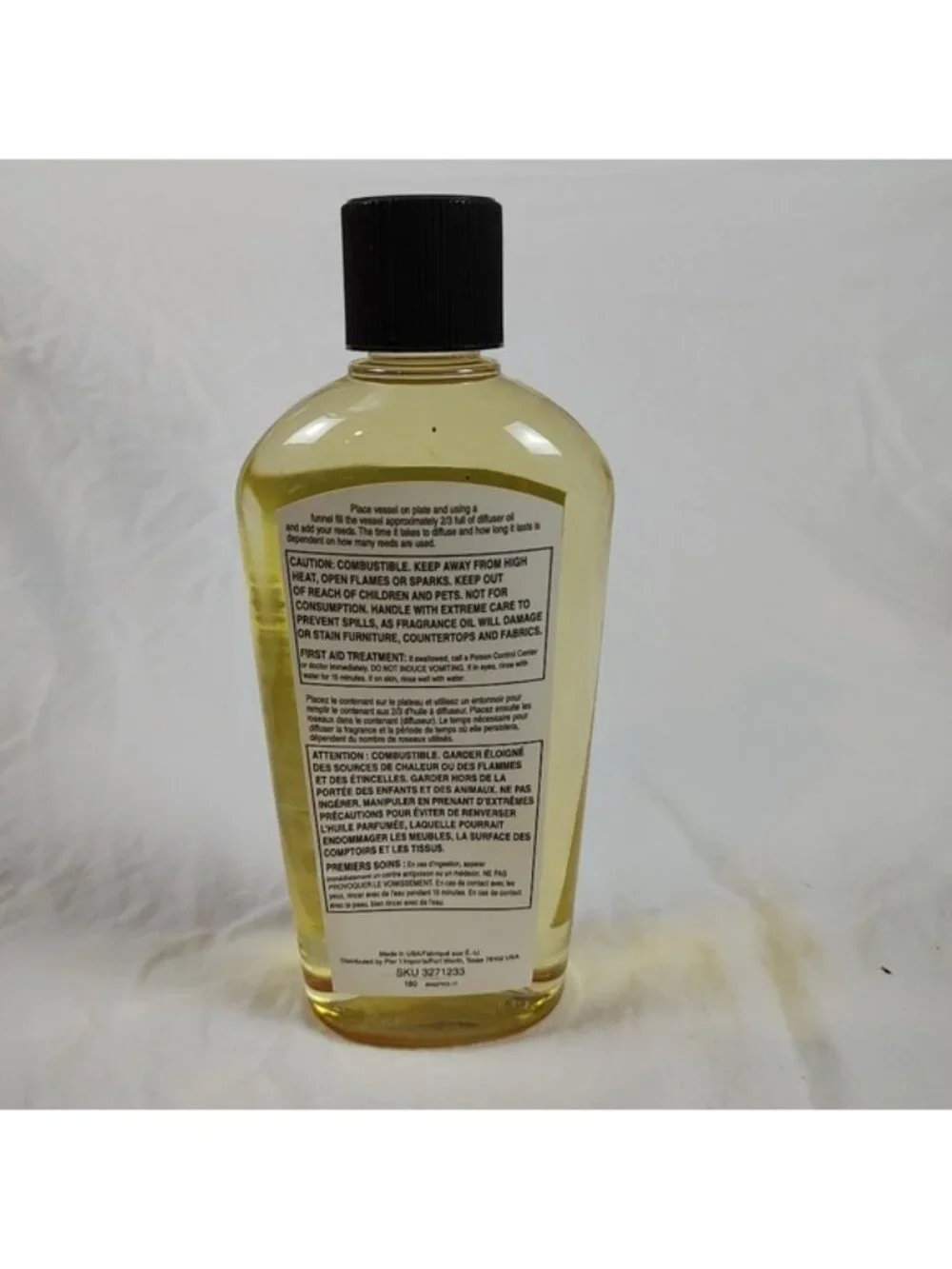 Pier 1 Imports Matcha Green Tea Reed Diffuser Oil 16fl oz w/ Reeds